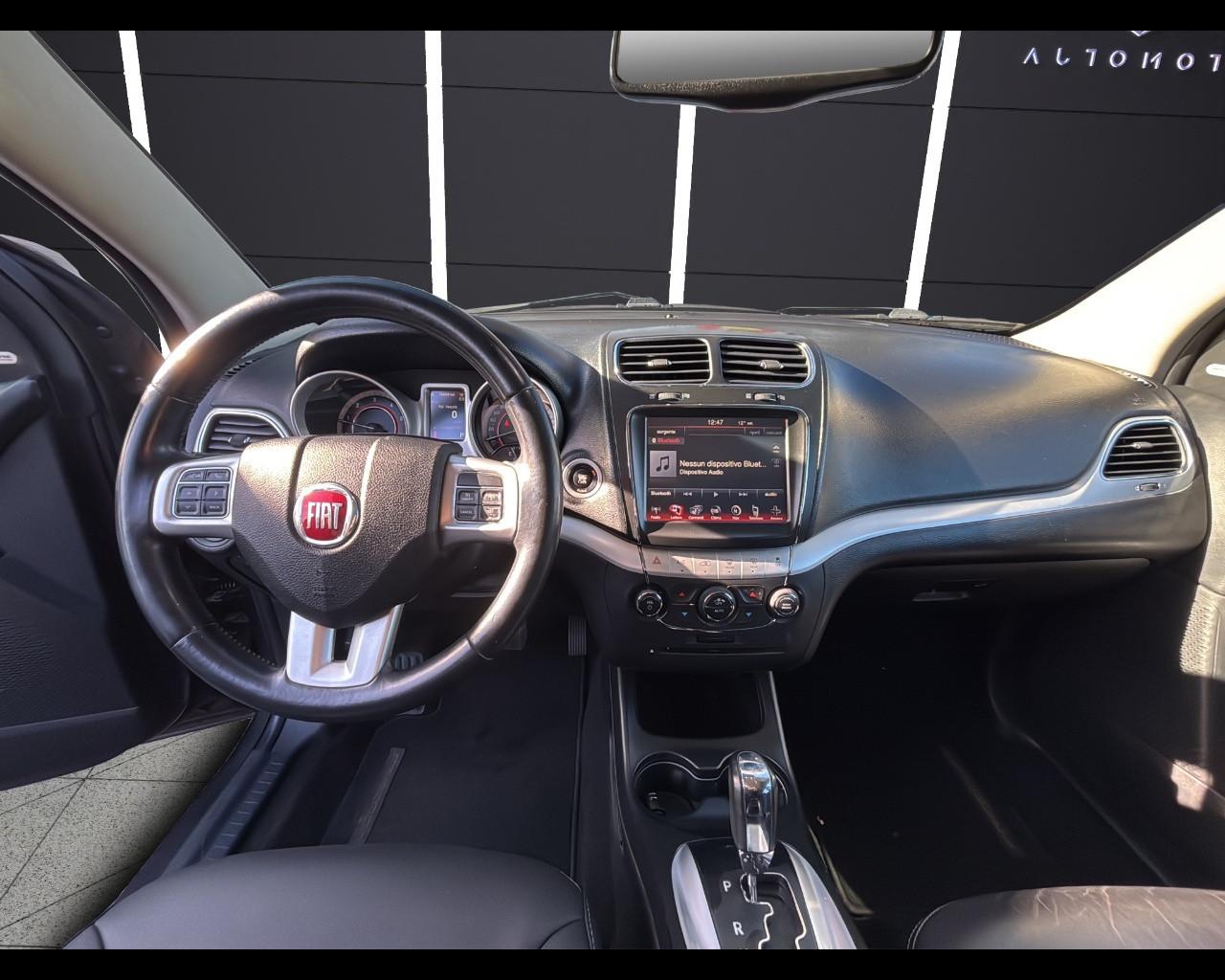 FIAT Freemont 2.0 Mjt 170 CV 4x4 aut. Lounge 7 POSTI!