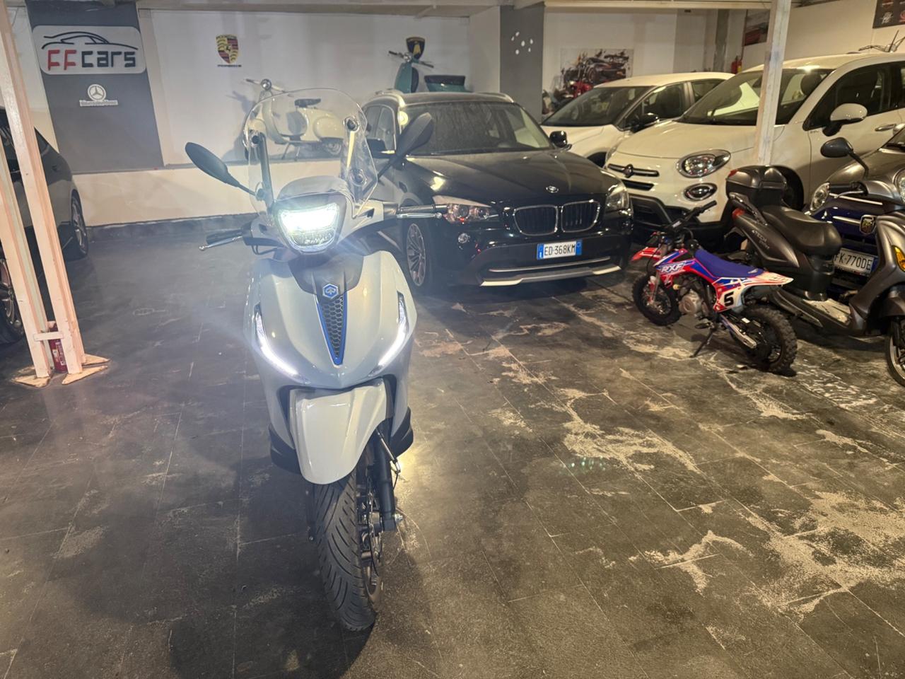 Piaggio Beverly 300 i.e. S
