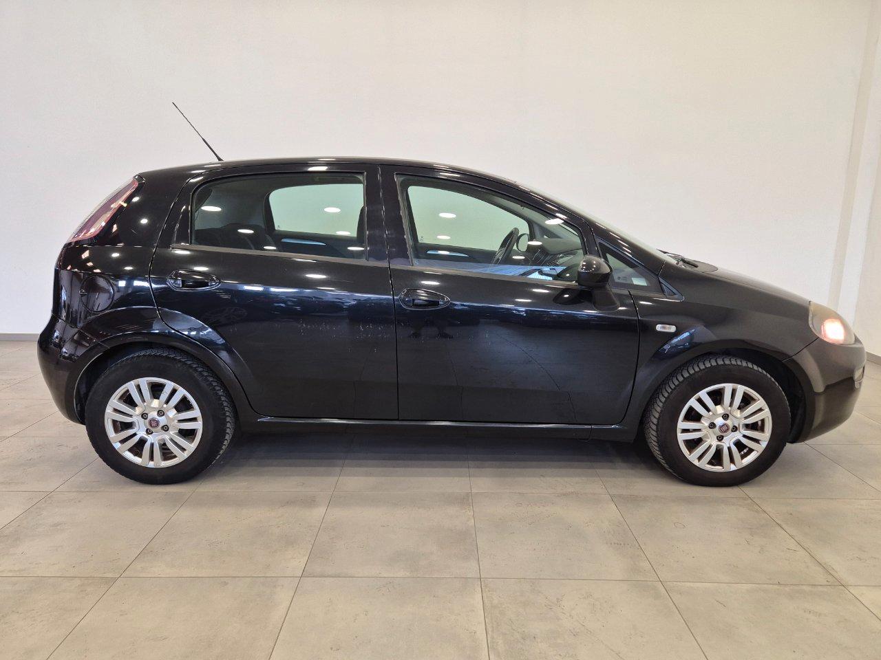 Fiat Punto 5p 1.3 mjt II 16v Lounge 75cv - PER COMMERCIANTI - NEOPATENTATI - UNIPROPRIETARIO - Bluetooth