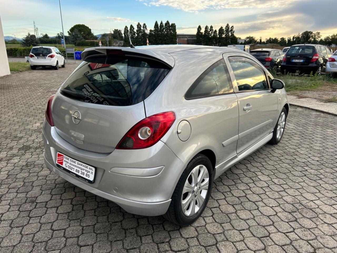 Opel Corsa 1.3 CDTI 3P.|NEOPATENTATI