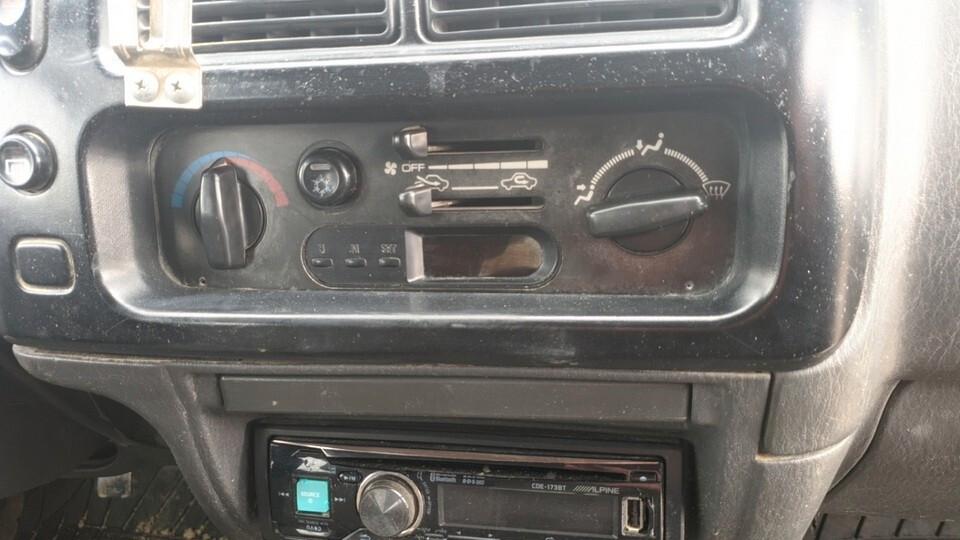 Mitsubishi L200 2.5 TDI 4WD 100CV R/D LOCK