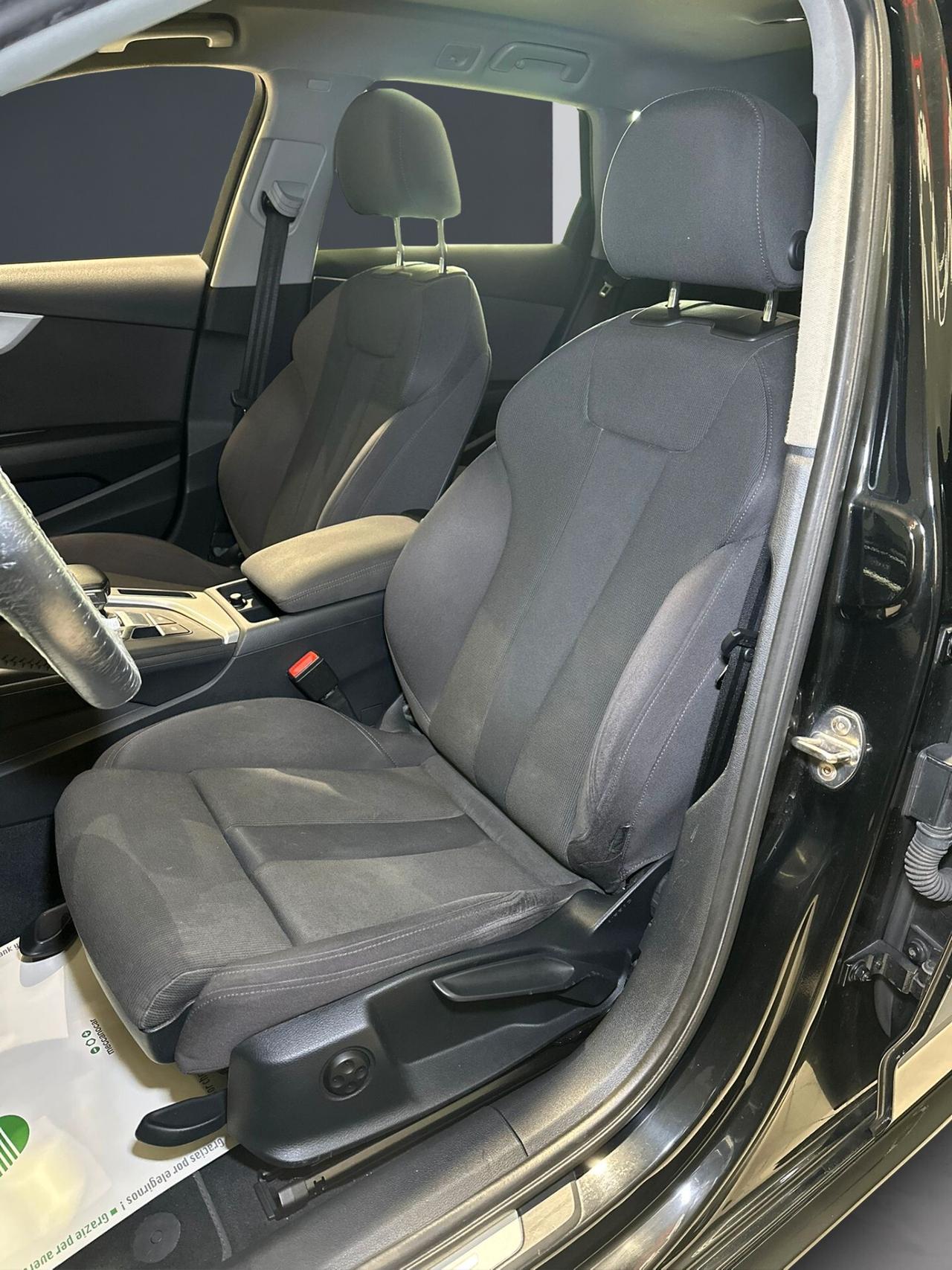 Audi A4 Avant 2.0 TDI 190 CV S tronic S-LINE