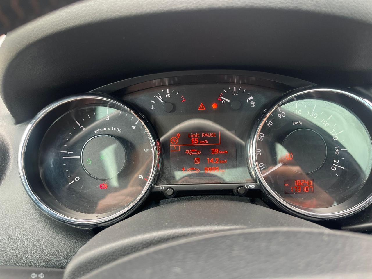 Peugeot 3008 1.6 Diesel - Neopatentati