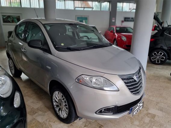 LANCIA Ypsilon 0.9 METANO 120MILA KM - 2014