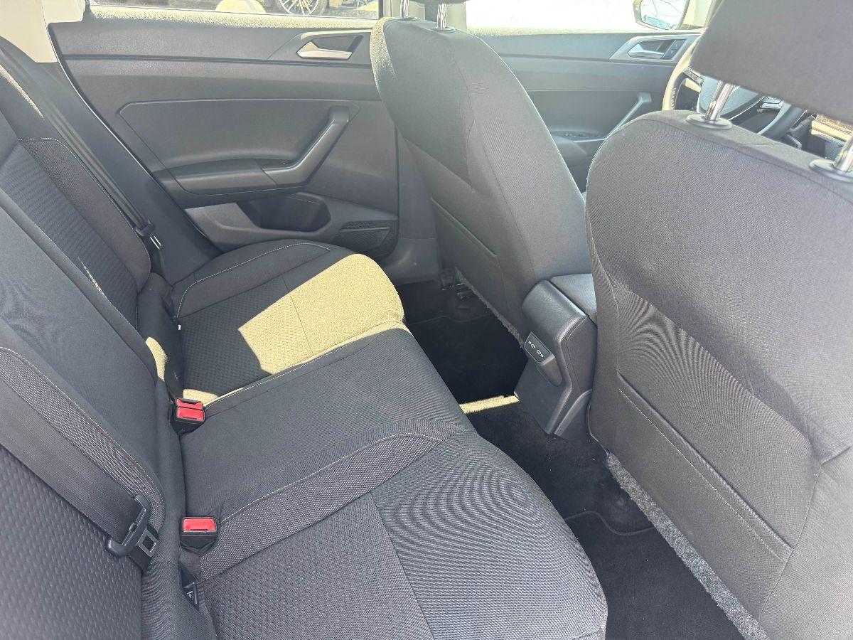 VOLKSWAGEN - Polo - 1.0 TSI R-Line NEO PATENATI