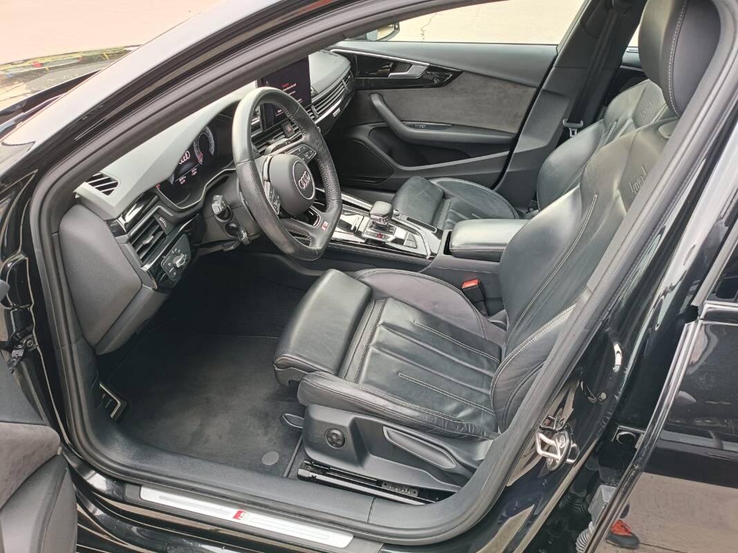 Audi A4 Avant 40 2.0 tdi S line edition quattro 190cv s-tronic