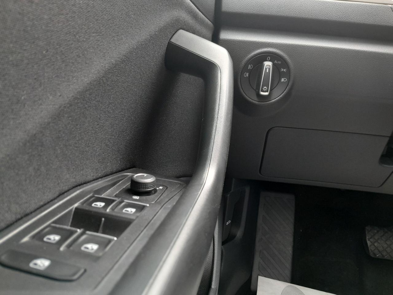 VOLKSWAGEN T-ROC ADVANCED 2.0 150CV AUTOMATICO
