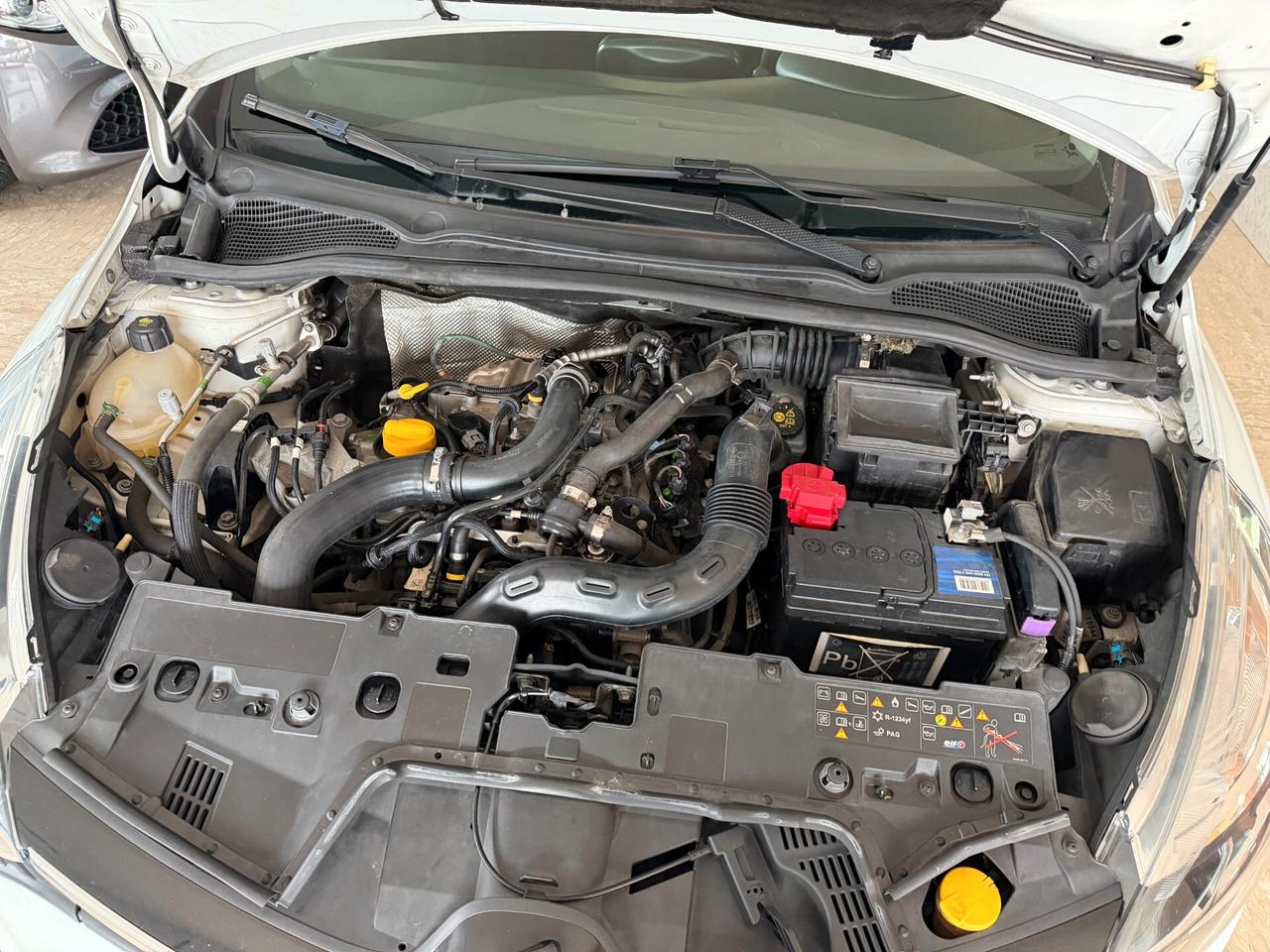 Renault Clio 0.9 TCE 90 cv. BUSINESS (Imp. GPL)