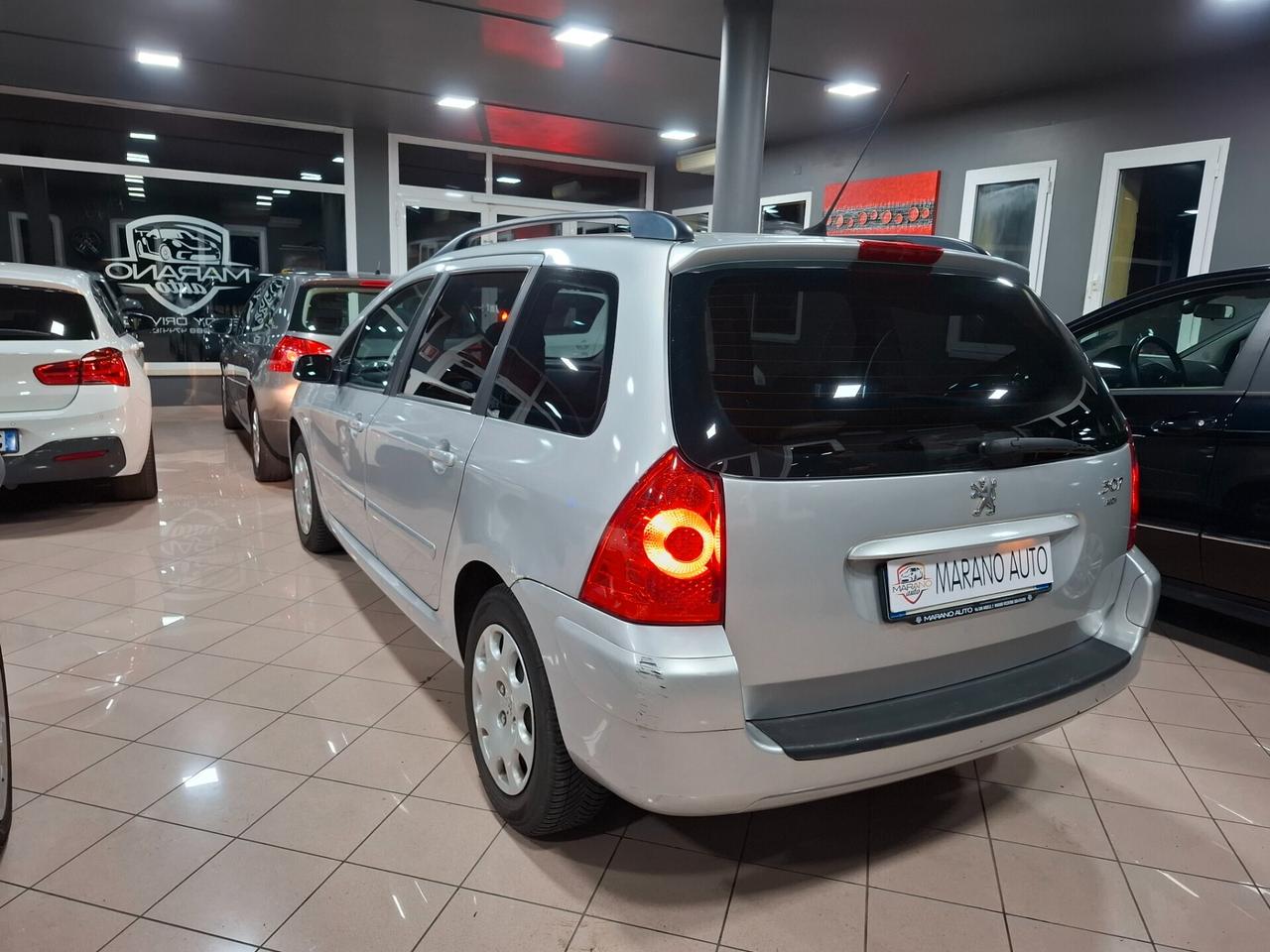 Peugeot 307 1.6 HDI 90cv Neopatentati