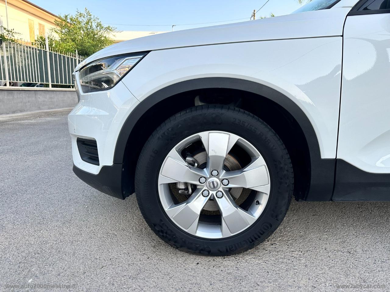 VOLVO XC40 D3 Business