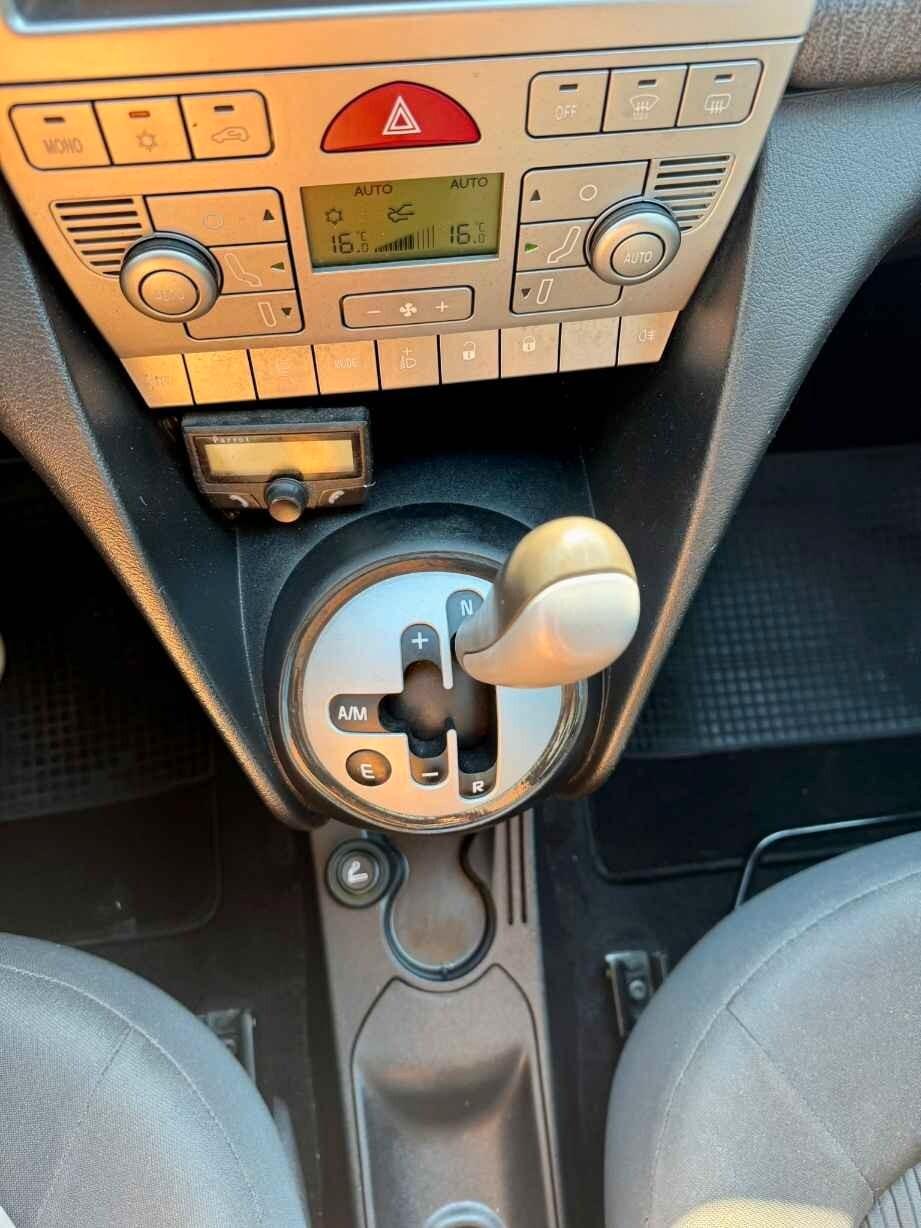 Lancia Ypsilon 1.4 SPORT SOLI 36.000 KM