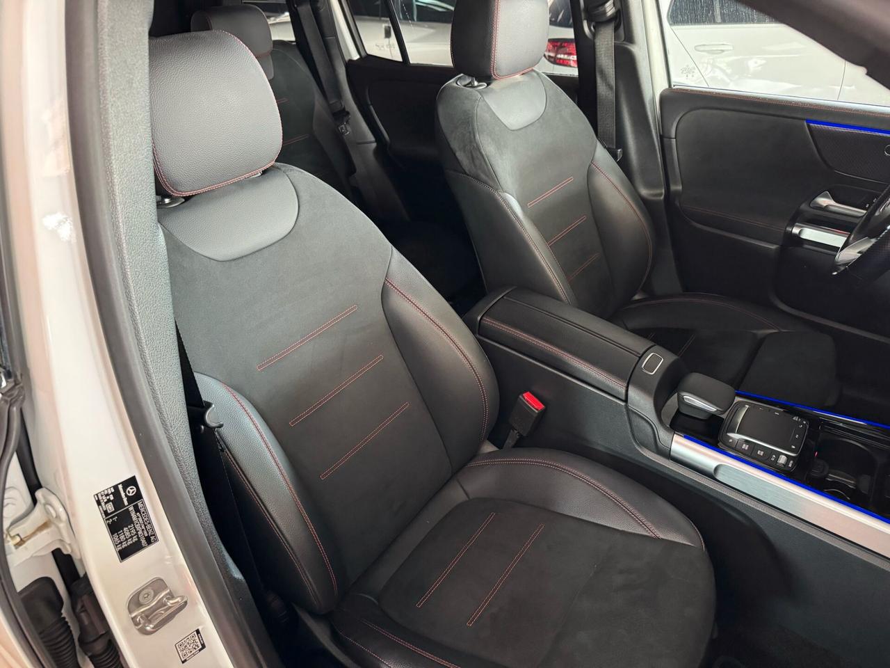 Mercedes-Benz GLB 200 d AMG 4matic