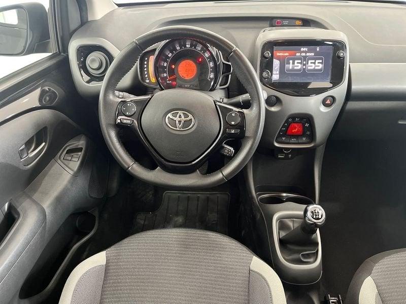 Toyota Aygo Aygo 5p 1.0 x-play 72cv