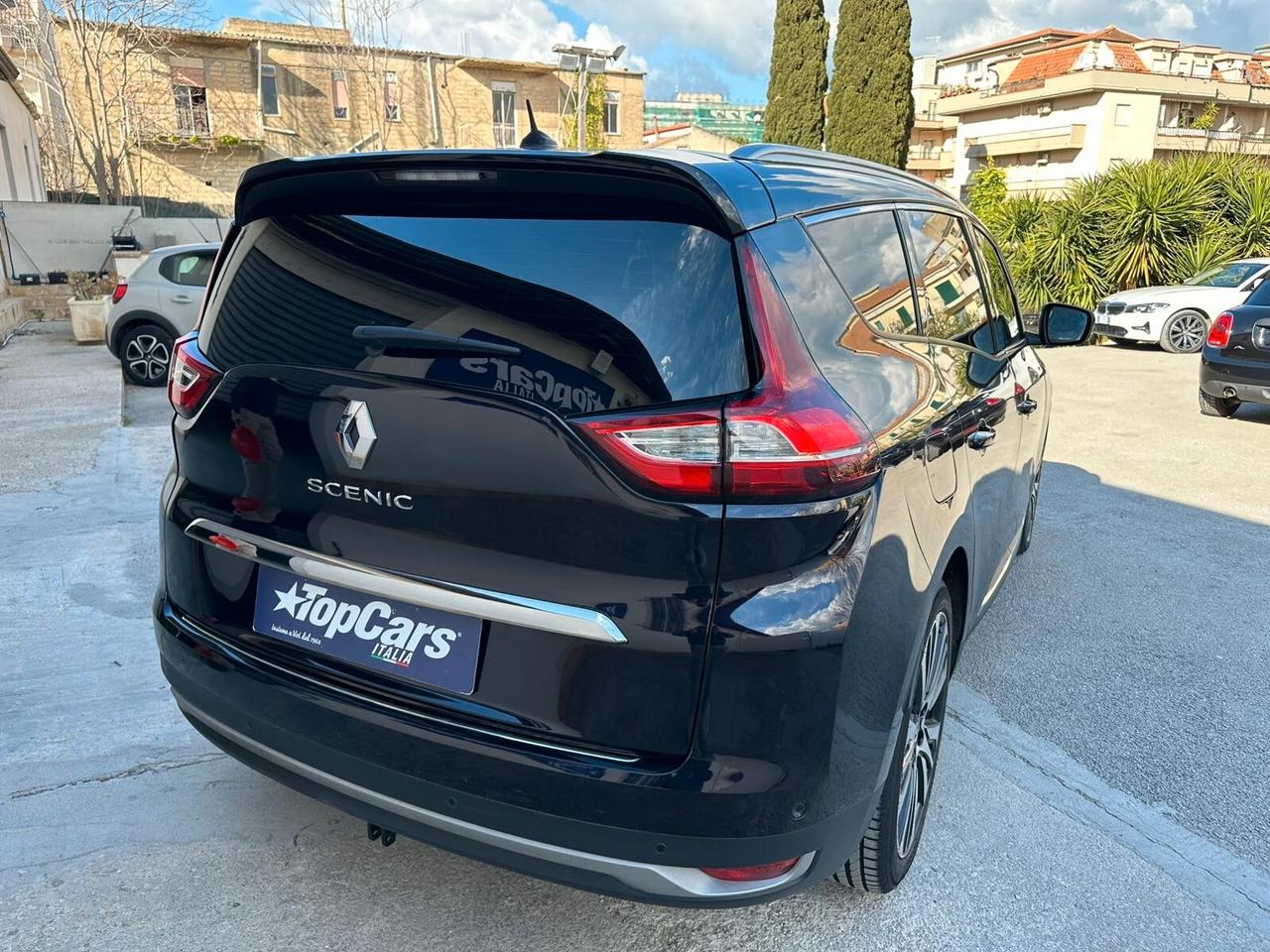 Renault Grand Scenic dCi Initiale Paris 120 cv - 2021