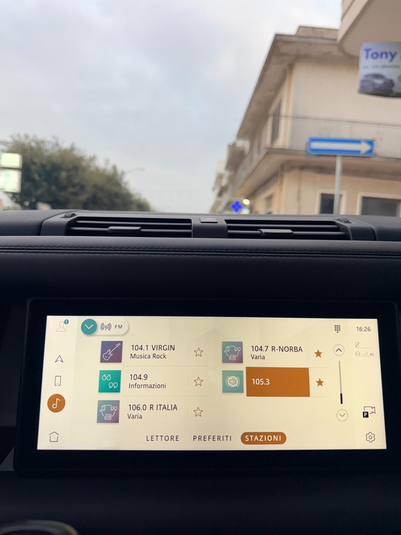 Land Rover Defender 110 2.0 SD4 240CV AWD Auto HSE TETTO APRIBILE,APPLE CARPLAY,TELECAMERA,VIRTUAL COCKPIT