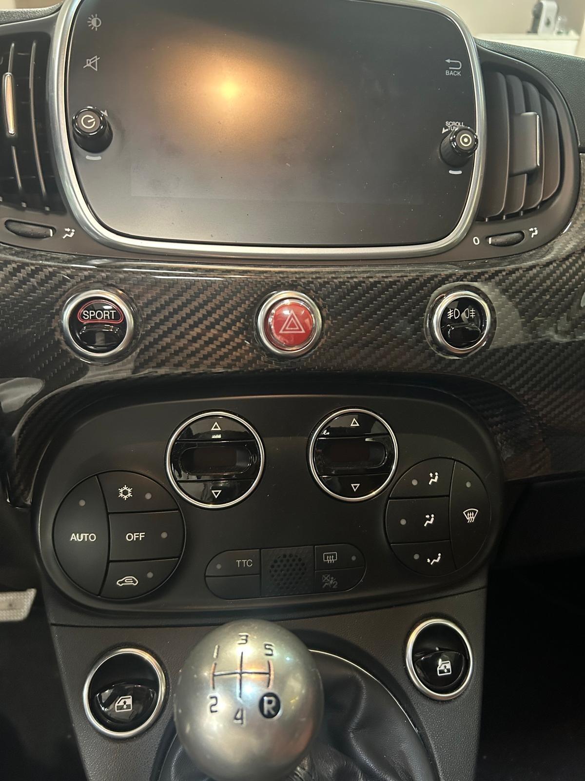 Abarth 595 1.4 Turbo T-Jet 180 CV Competizione