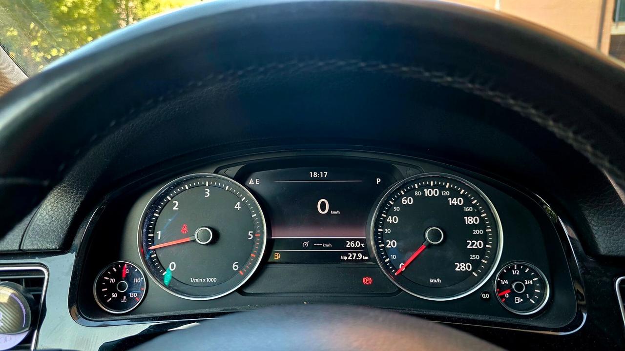 Volkswagen Touareg 3.0 TDI NESSUN LAVORO DA FARE