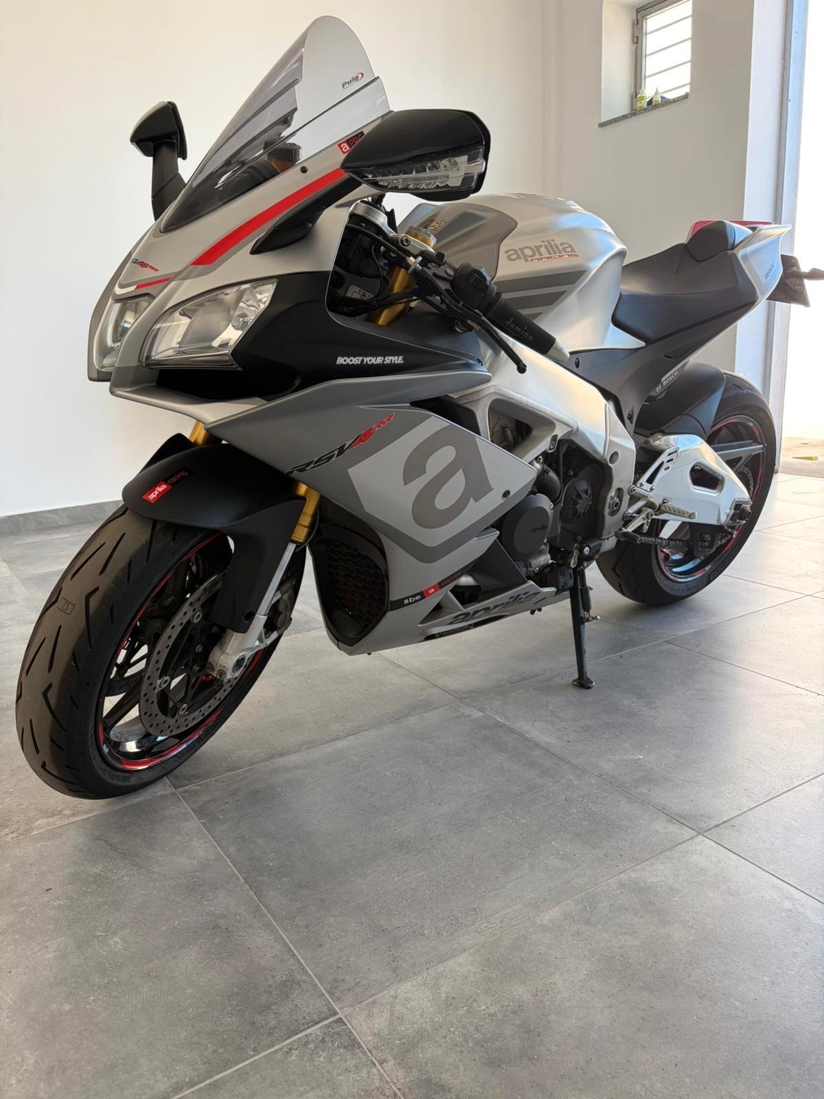Aprilia RSV4 RR