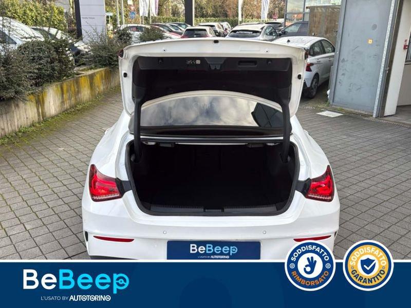 Mercedes-Benz CLA COUPE 200 D PREMIUM AUTO