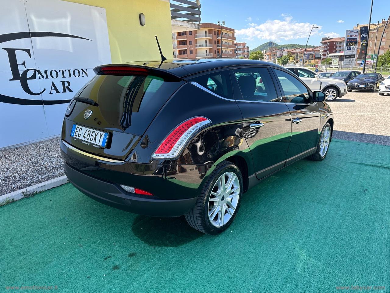 LANCIA Delta 1.6 MJT Platino - 2011