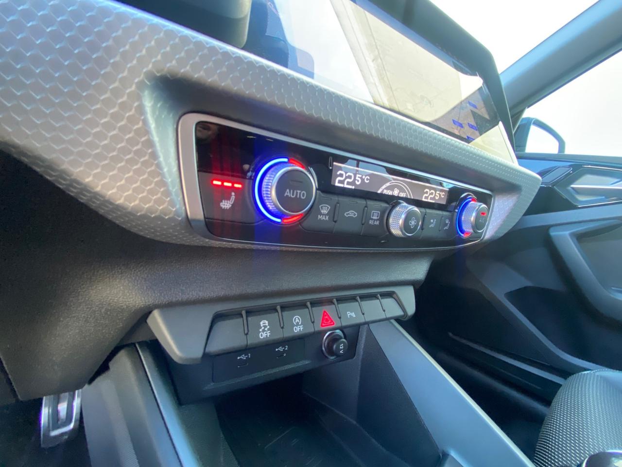 Audi A1 SPB 35 TFSI S tronic line edition 150Cv