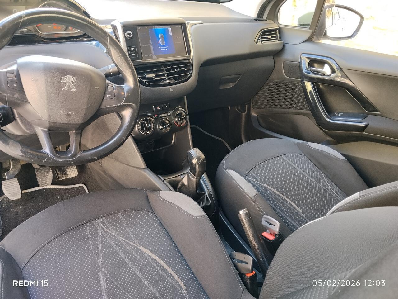 Peugeot 208 1.4 HDi 70 CV 5 porte Allure