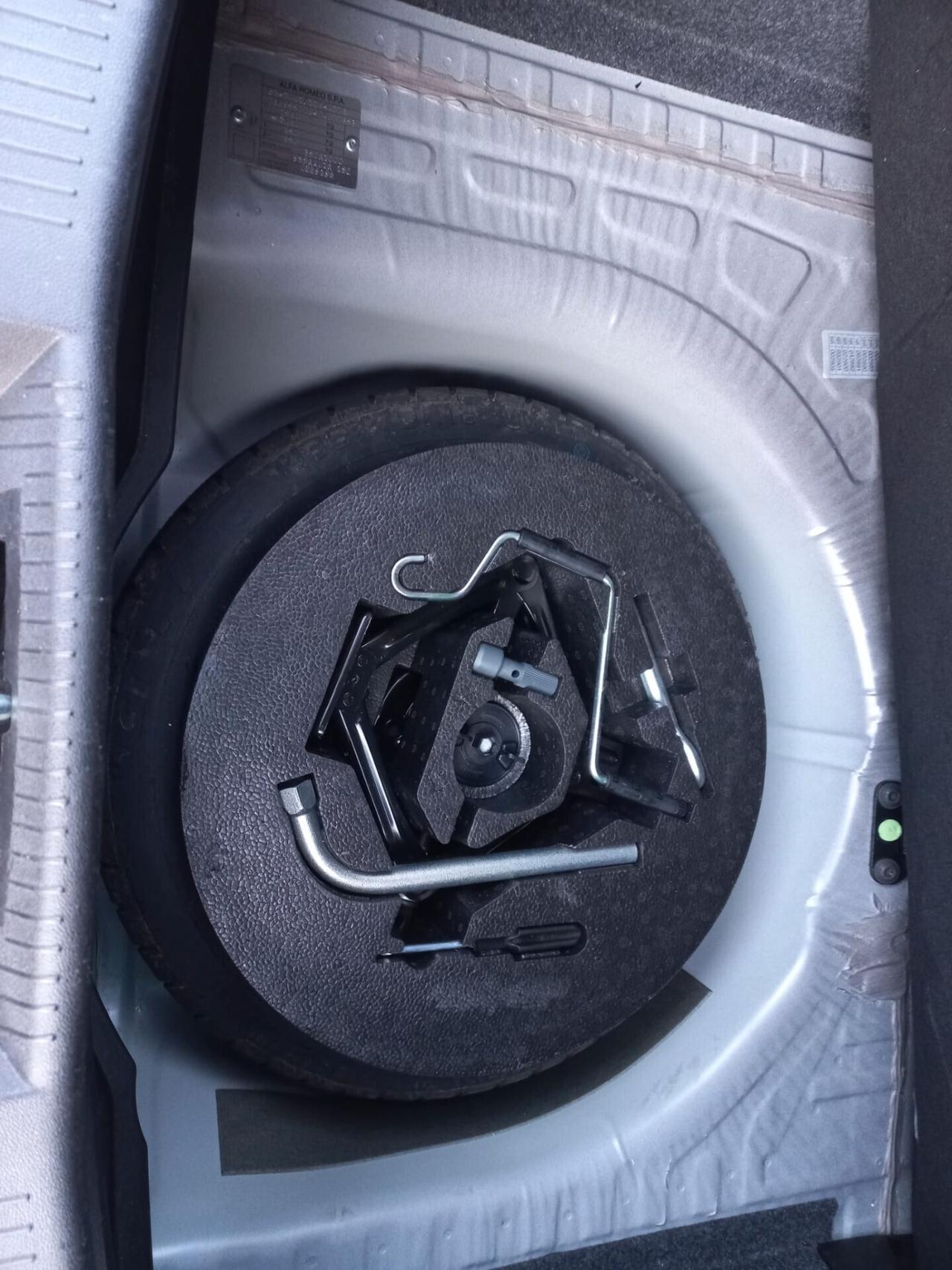 Alfa Romeo MiTo 1.4 Benzina 77 CV