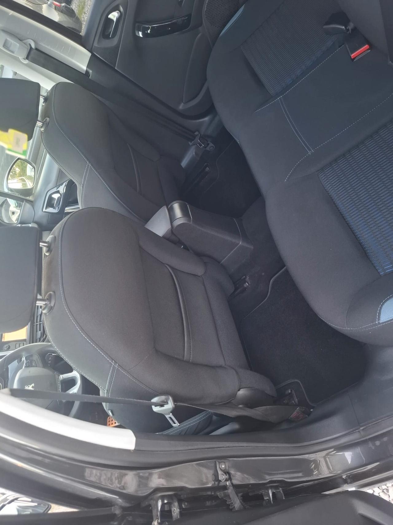 Peugeot 208 1.6 e-HDi 115 CV Stop&Start 5 porte Allure