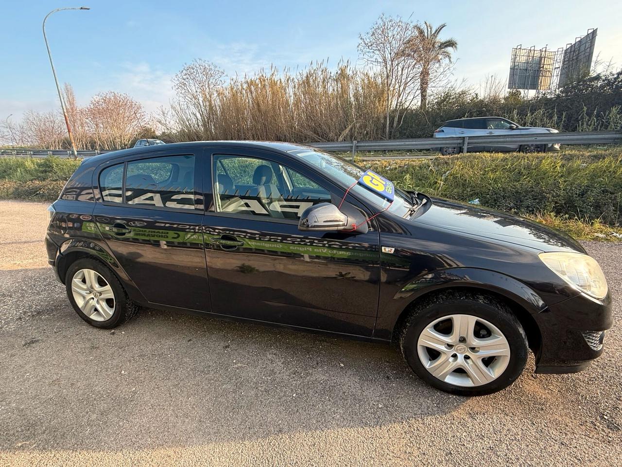 Opel Astra 1.4 16V GPL-TECH 5 porte Enjoy