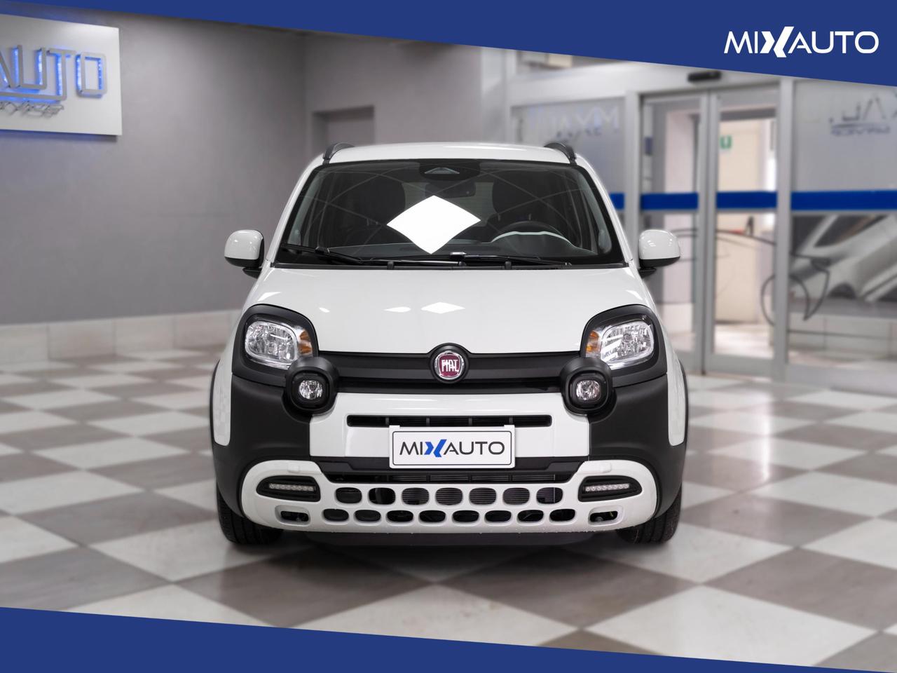 Fiat Panda Pandina Cross 1.0 Firefly Hybrid S&S 70CV