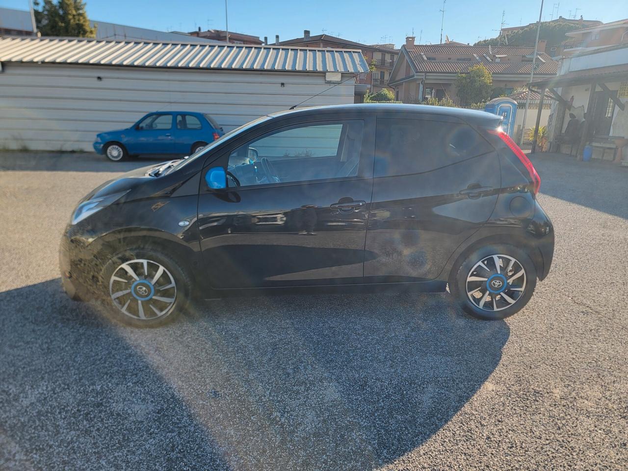 Toyota Aygo 1.0 72 CV x-clusiv GARANZIA UFFICIALE