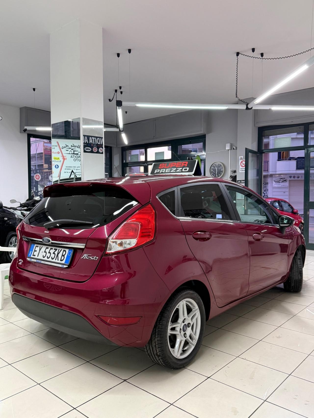 Ford Fiesta 1.5 TDCi 75CV 5 porte Titanium