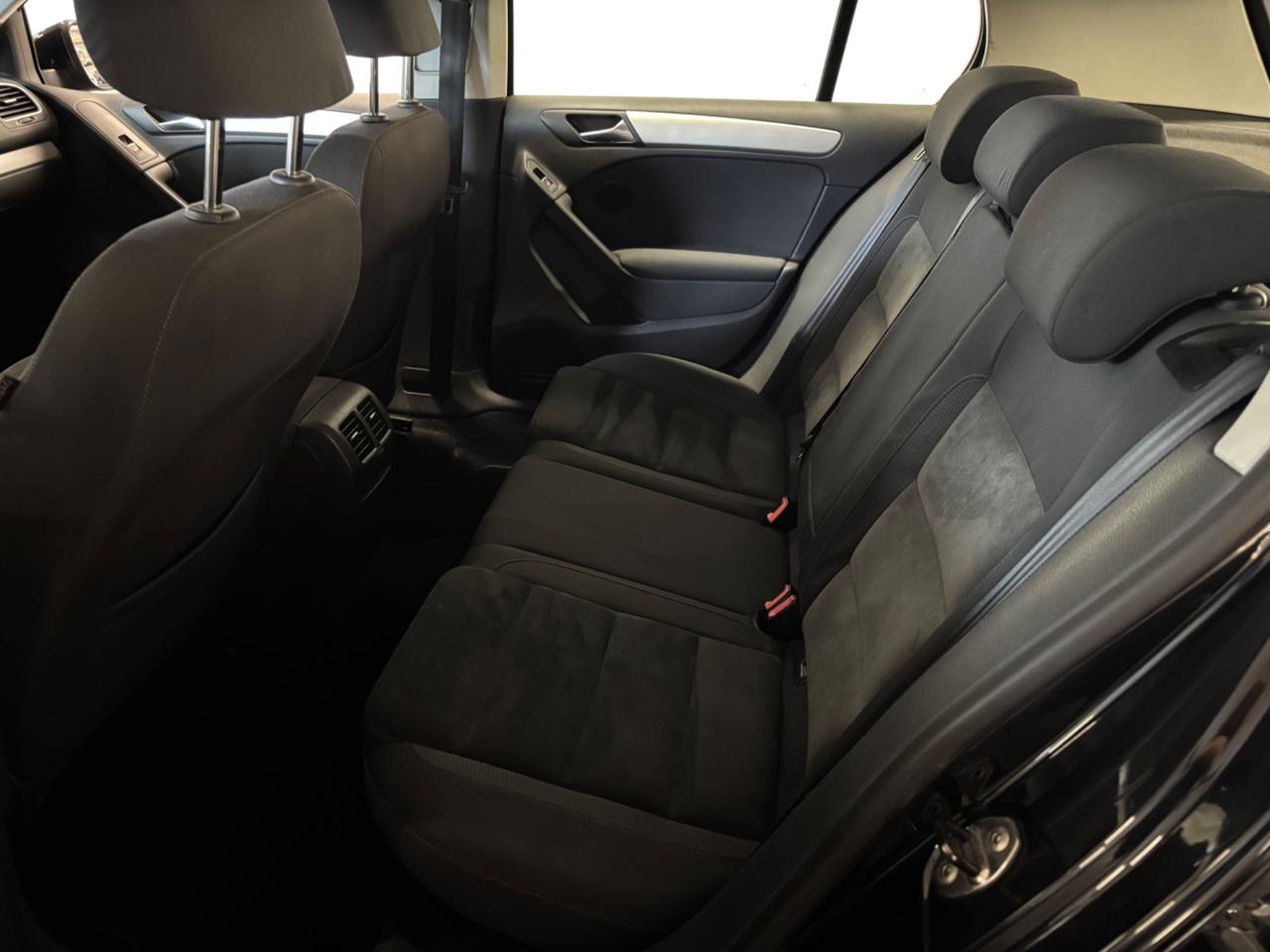 Volkswagen Golf 1.6 TDI Highline |OK NEOPATENTATI |