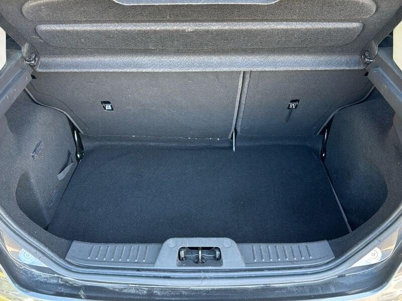 Ford Fiesta Fiesta 5p 1.4 Business Gpl