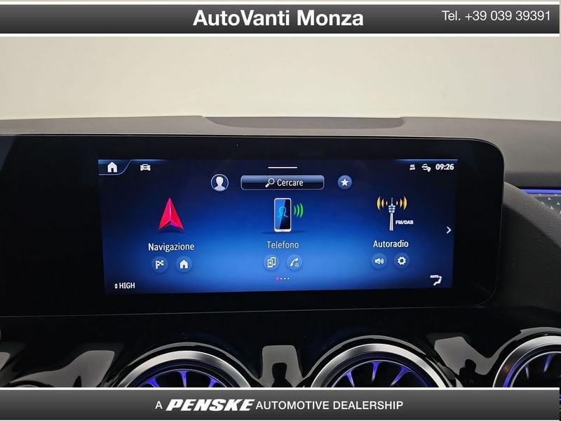 Mercedes-Benz GLA MERCEDES 200 D 4MATIC ADVANCED