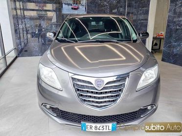 LANCIA Ypsilon 1.2 69 CV ( Garanzia 12 Mesi)