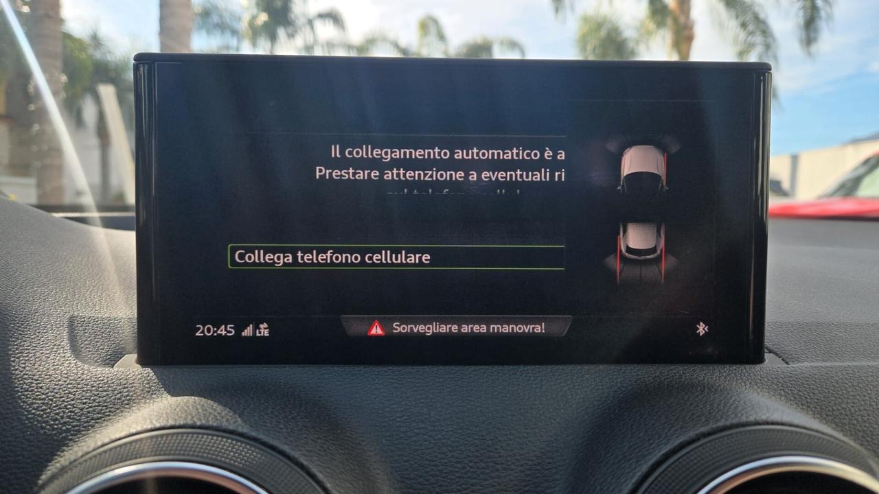 Audi Q2 30 1.6 tdi 115CV S line Edition S-Tronic Cockpit