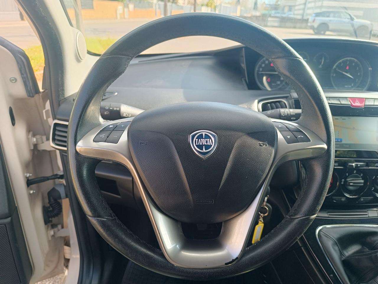 Lancia Ypsilon 1.2 NAVIGATORE SOLO 73.000 KM