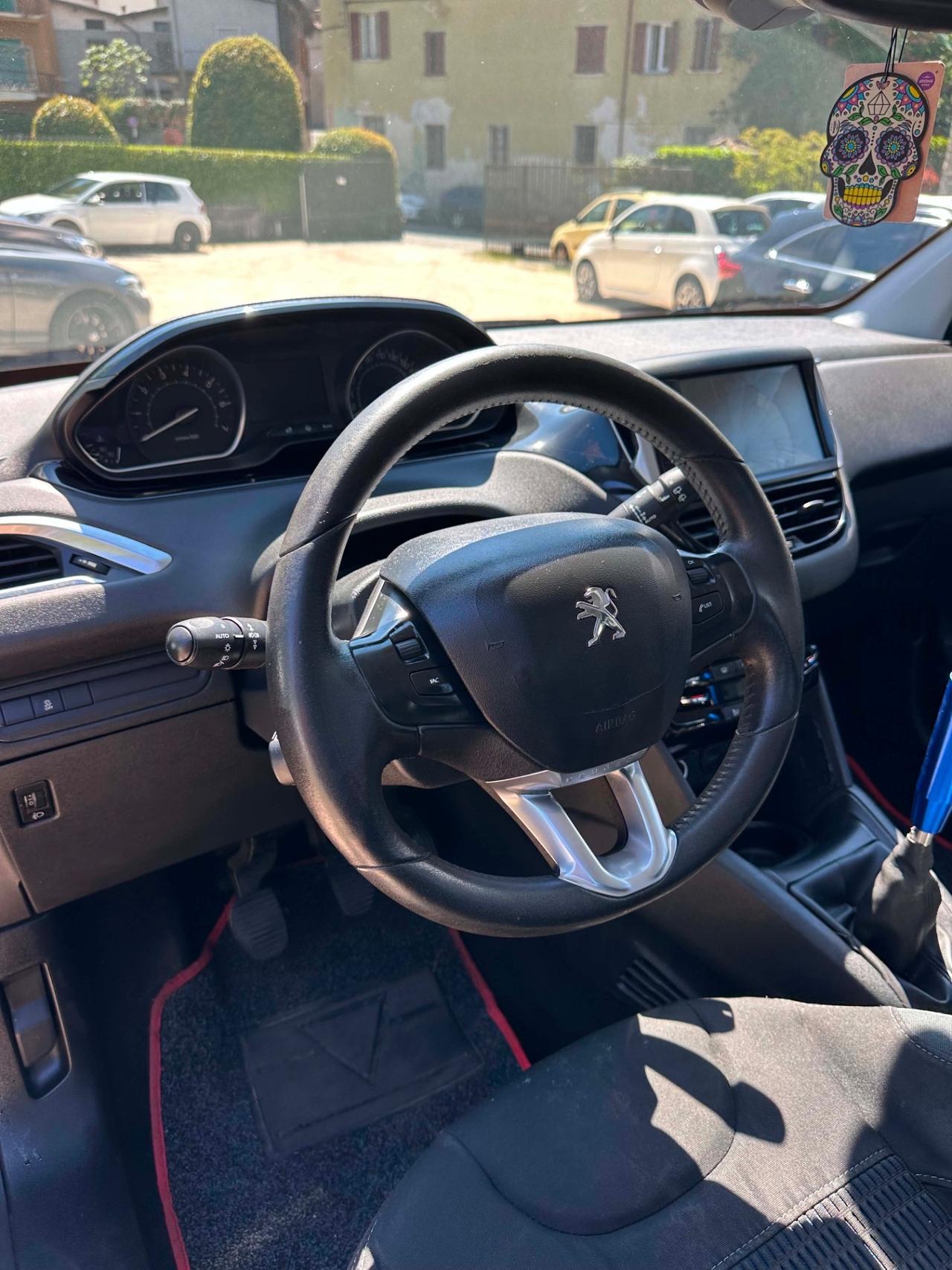 Peugeot 208 5p. ACTIVE KMCERT UNICOPR