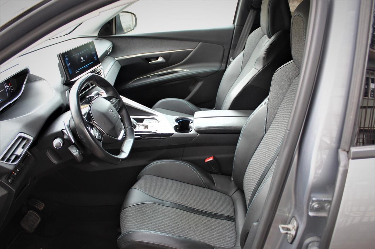 Peugeot 3008 BlueHDi 130 S&S EAT8 Allure 56000 km