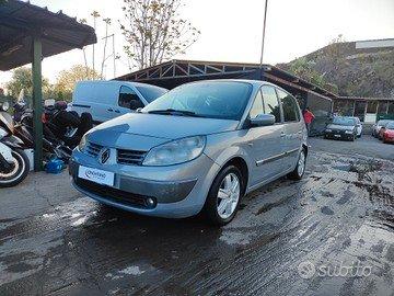 RENAULT Scénic 1.5 diesel