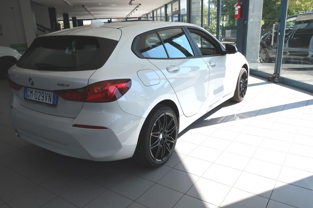 Bmw 116 d 5p. Business Advantage Automatica