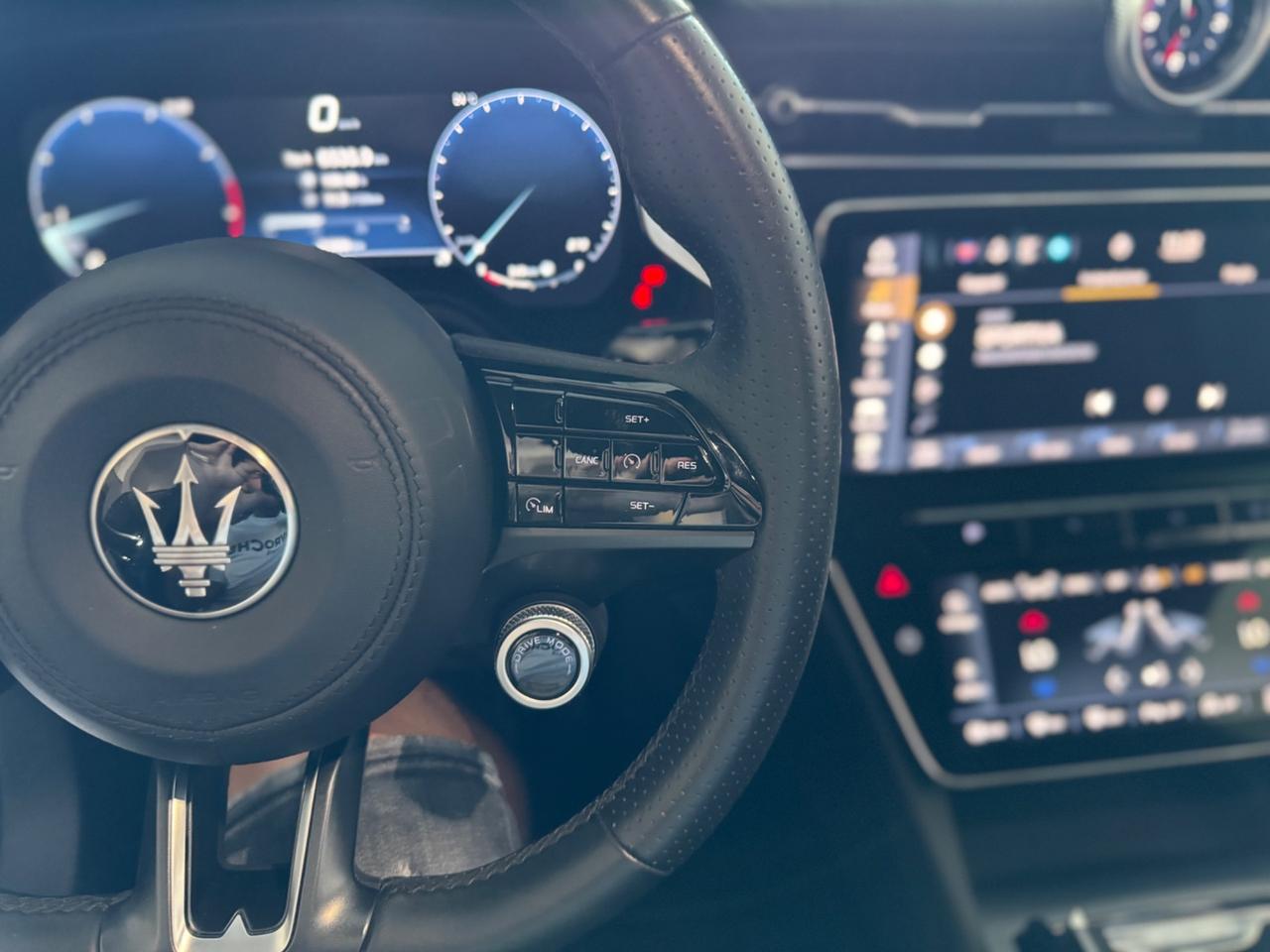 Maserati Grecale MHEV 300 CV AWD GT