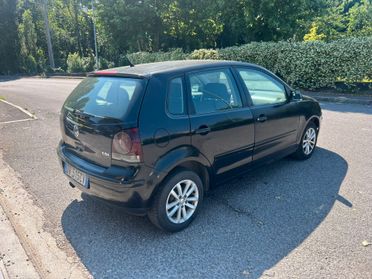 Volkswagen Polo 1.4/80CV TDI 5p. Sportline