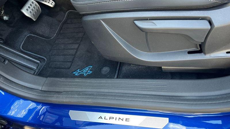 Renault Captur NUOVO esprit Alpine full hybrid E-Tech 145 cv