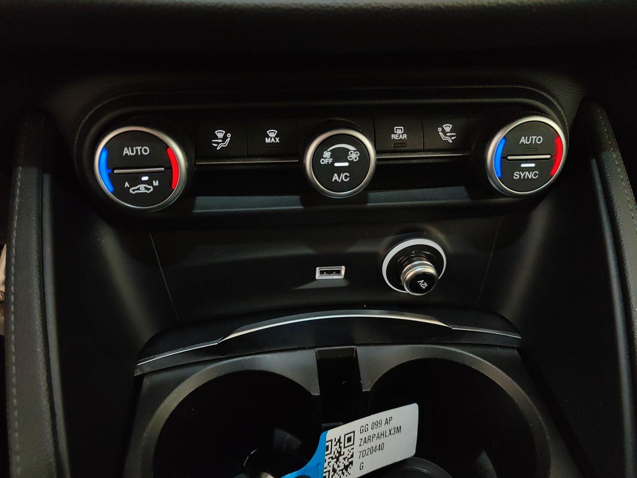 Alfa Romeo Stelvio 2.2 Turbodiesel 190 CV AT8 RWD Business
