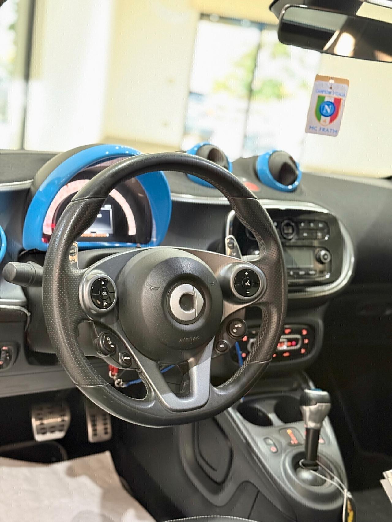 Smart ForTwo 70 1.0 twinamic cabrio BRABUS tailor made