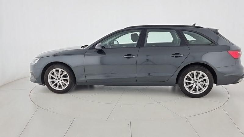 Audi A4 Avant 30 TDI/136 CV S tronic Business