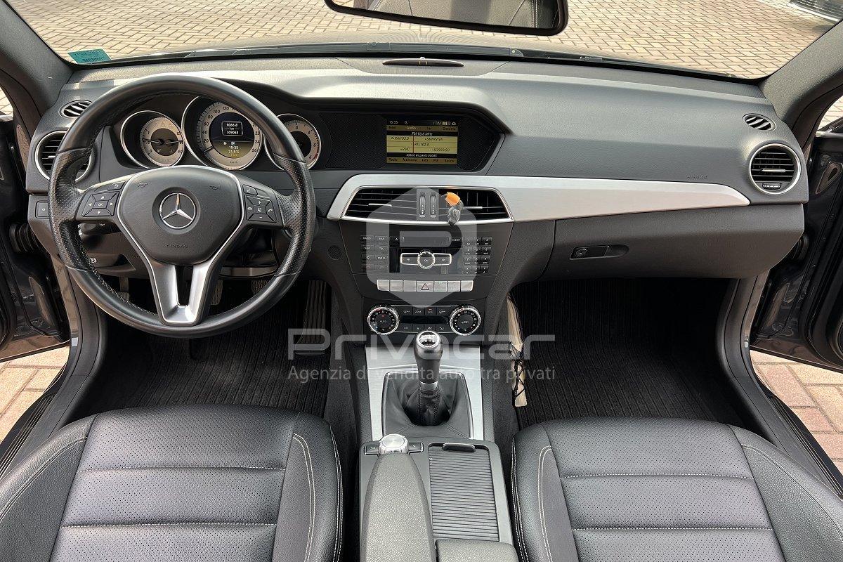 MERCEDES C 220 CDI BlueEFFICIENCY Coupé Avantgarde