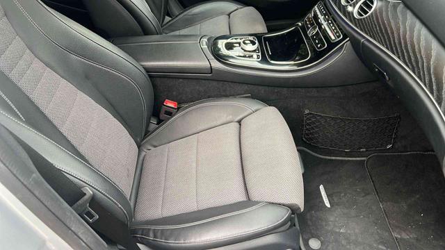 MERCEDES-BENZ E 220 d S.W. 4Matic Auto Premium Plus All-Terrain